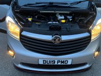 VAUXHALL VIVARO