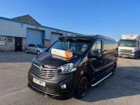 VAUXHALL VIVARO