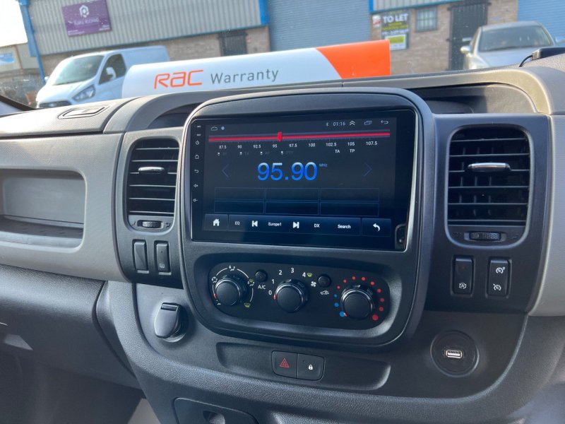 RENAULT TRAFIC