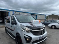VAUXHALL VIVARO